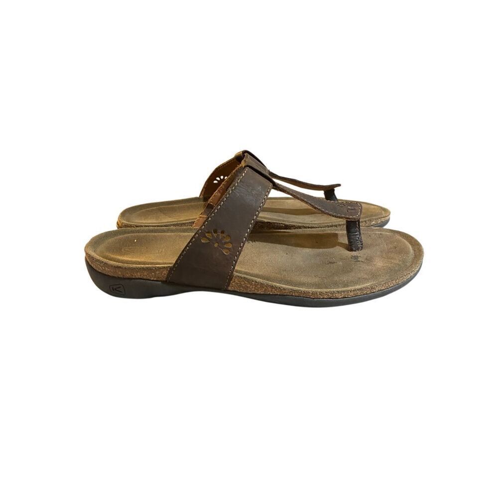 Keen women’s Kaci Ann brown leather T strap sandals 8